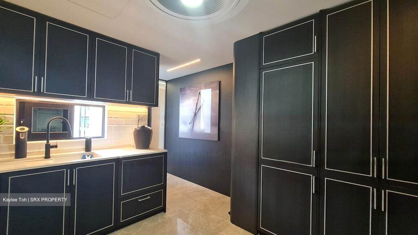 Mayfair Modern (D21), Condominium #574484901
